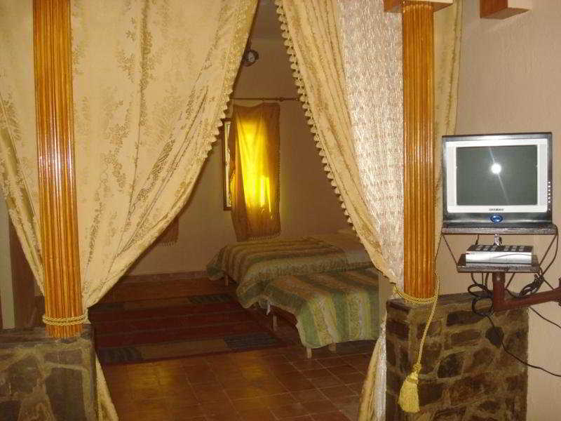 Auberge Kasbah Meteorites Alnif Exterior foto